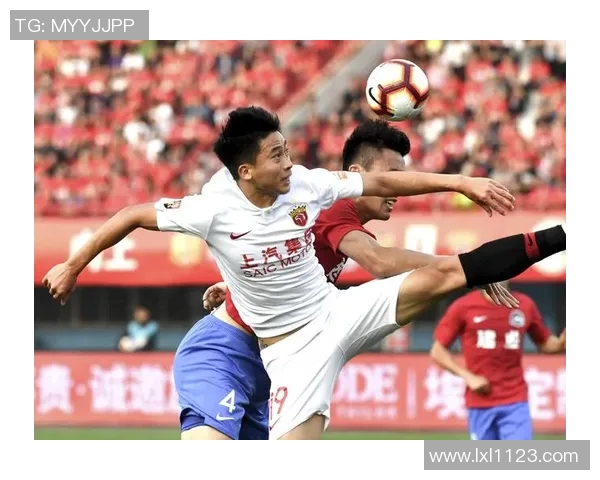 洲际杯回顾：上海足球队球员个人能力的精彩展现与分析